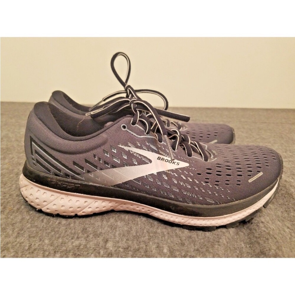 Brooks Ghost 13 Sneakers